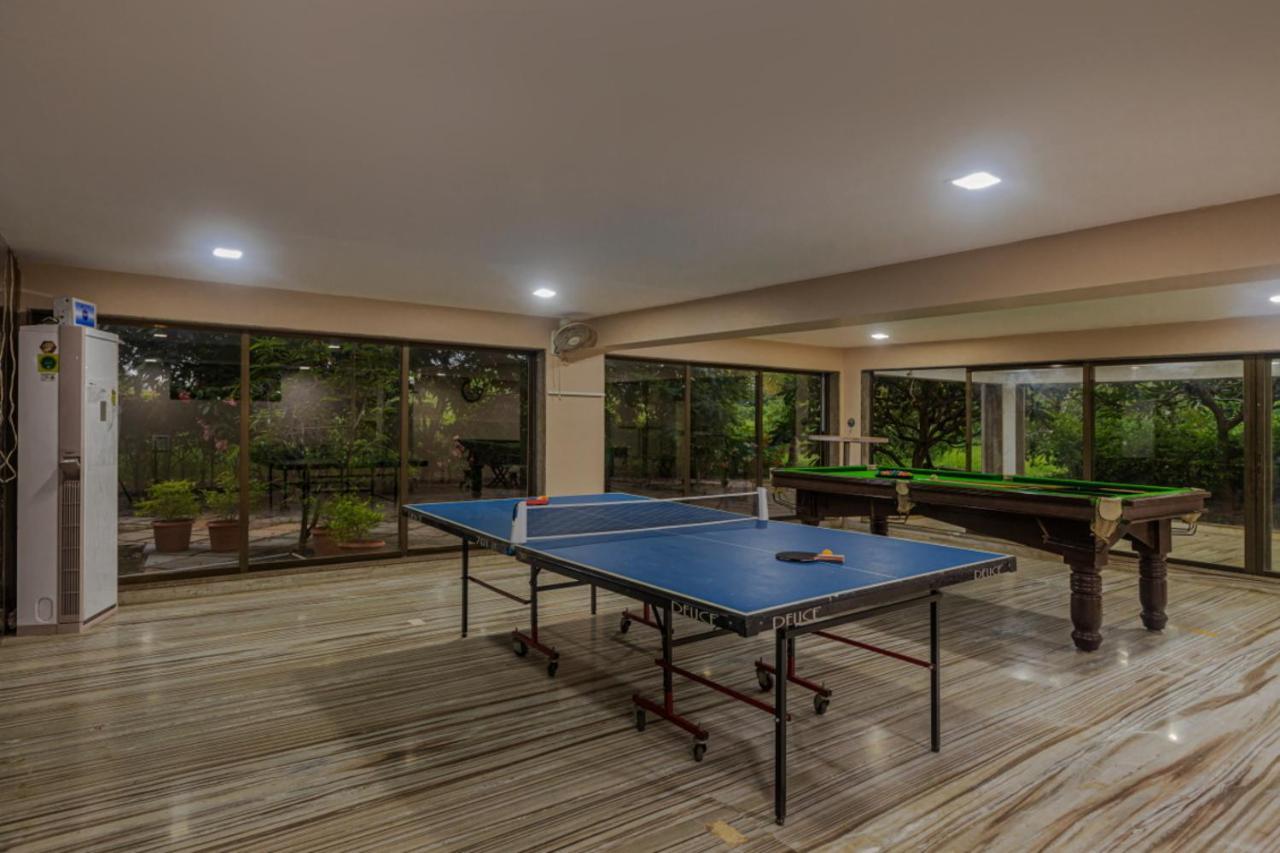 Saffronstays Aura, Alibaug - Luxury Pool Villa With A Game Room And Spacious Lawn Алибаг Екстериор снимка